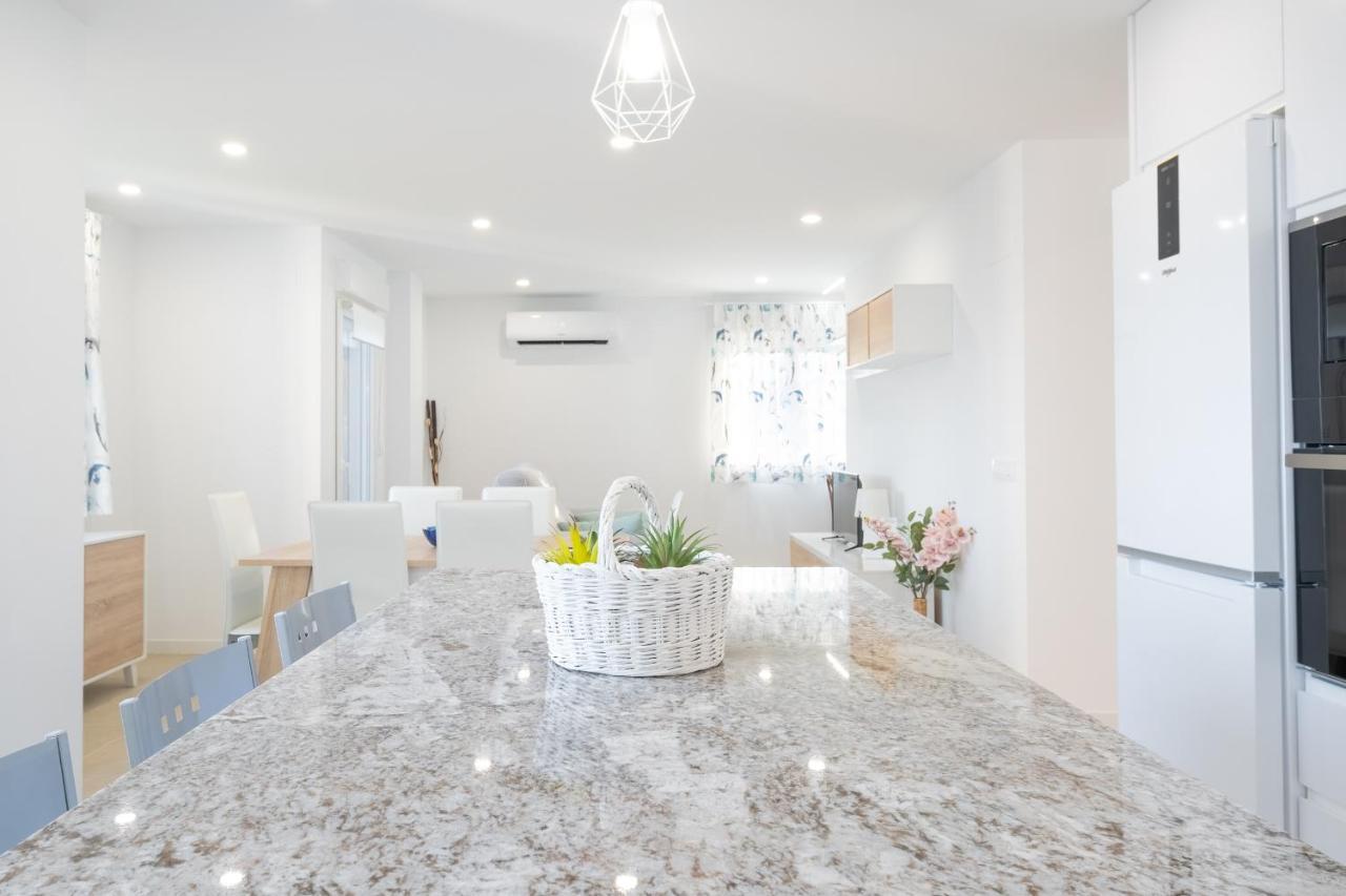 Global Properties, Bonito Apartamento En Urbanizacion Ciudad Mar ปัวร์โตเดซากุนโต ภายนอก รูปภาพ